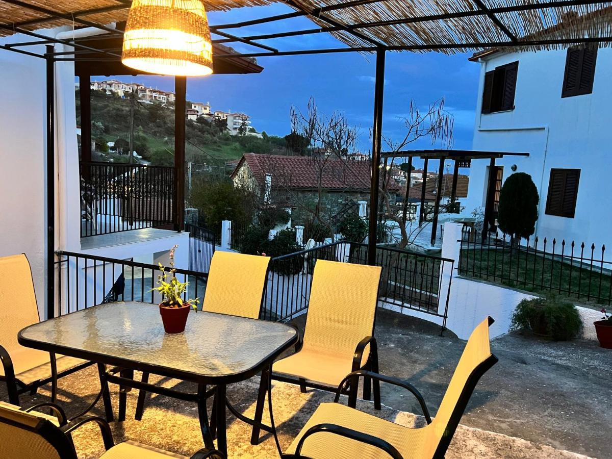 ניקיטי Neakitos Summer House מראה חיצוני תמונה